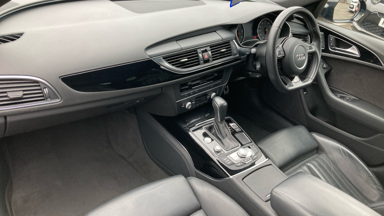 Audi A6 2.0 TDI Ultra Black Edition 5dr S Tronic Diesel Estate